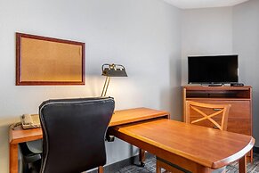 MainStay Suites Emporia