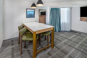 Staybridge Suites Denver - Cherry Creek by IHG