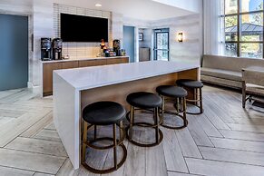 Staybridge Suites Denver - Cherry Creek by IHG