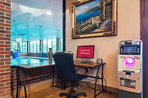 Red Roof Inn & Suites Lake Orion/ Auburn Hills