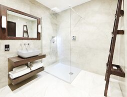 Aldwark Manor Estate