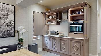 Aldwark Manor Estate