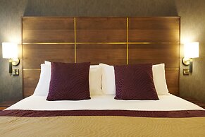 Aldwark Manor Estate