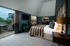 Aldwark Manor Estate