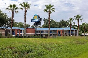 Days Inn by Wyndham Chipley