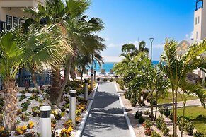 Hilton Vacation Club Flamingo Beach St. Maarten