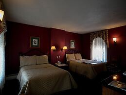 Hotel Ruby Marie