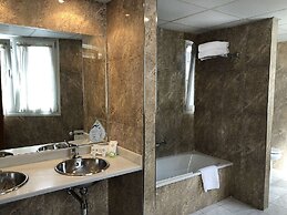 Oca Villa de Avilés Hotel