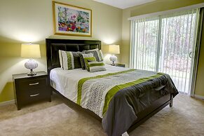 Royal Laguna Villas By Magical Memories