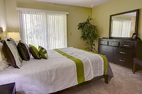 Royal Laguna Villas By Magical Memories