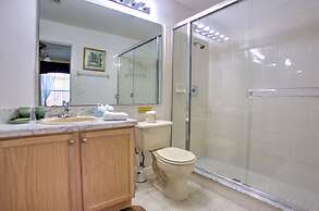 Royal Laguna Villas By Magical Memories