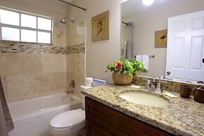 Royal Laguna Villas By Magical Memories