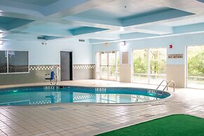 BlissPoint Inn & Suites