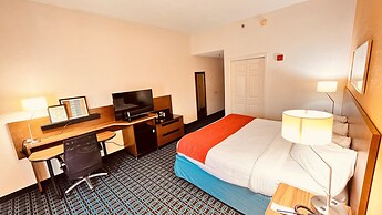 Comfort Inn & Suites