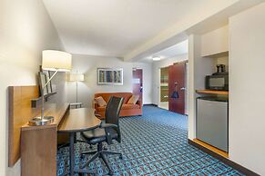 Comfort Inn & Suites