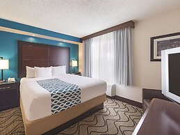 La Quinta Inn & Suites by Wyndham Central Point - Medford