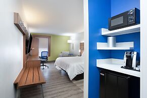 Holiday Inn Express Hotel & Suites Morehead Cty by IHG