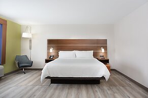 Holiday Inn Express Hotel & Suites Morehead Cty by IHG