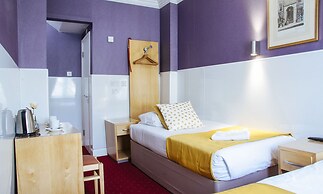 Lord Kensington Hotel