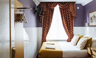 Lord Kensington Hotel