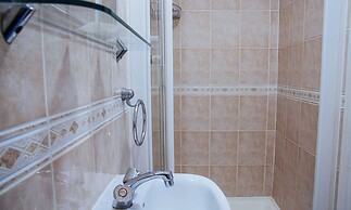 Lord Kensington Hotel