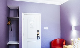 Lord Kensington Hotel