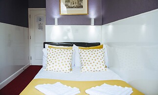 Lord Kensington Hotel