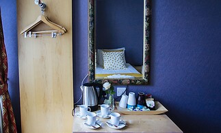 Lord Kensington Hotel