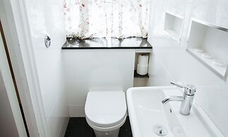 Lord Kensington Hotel