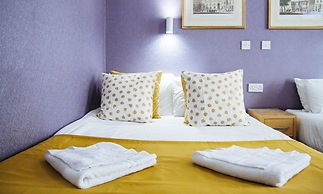 Lord Kensington Hotel