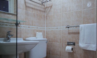 Lord Kensington Hotel