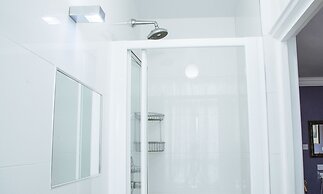 Lord Kensington Hotel