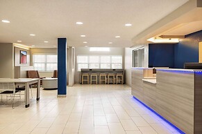 Microtel Inn & Suites by Wyndham New Ulm