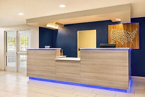Microtel Inn & Suites by Wyndham New Ulm