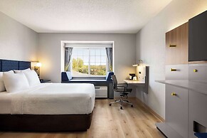 Microtel Inn & Suites by Wyndham New Ulm