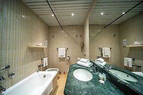 Hotel La Residence & Idrokinesis
