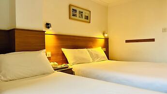 West Cromwell Hotel