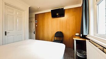 West Cromwell Hotel