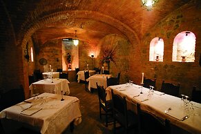 Alla Rocca Hotel