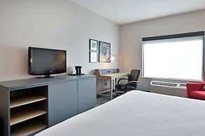 Country Inn & Suites by Radisson, Bloomington-Normal Airport, IL