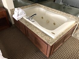 Holiday Inn Express Holland by IHG