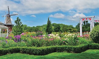 Holiday Inn Express Holland by IHG