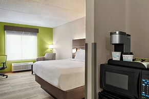 Holiday Inn Express Hotel & Suites LIVE OAK by IHG