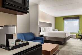 Holiday Inn Express Hotel & Suites LIVE OAK by IHG