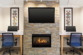 Holiday Inn Express Hotel & Suites LIVE OAK by IHG