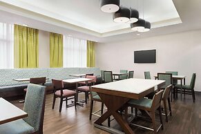 Hampton Inn Quakertown