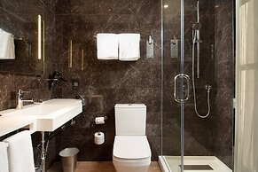 AC Hotel by Marriott New Orleans French Quarter