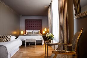 Unique Executive Central