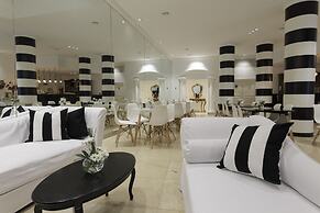 Unique Executive Central