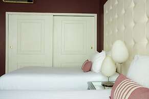 Unique Executive Central